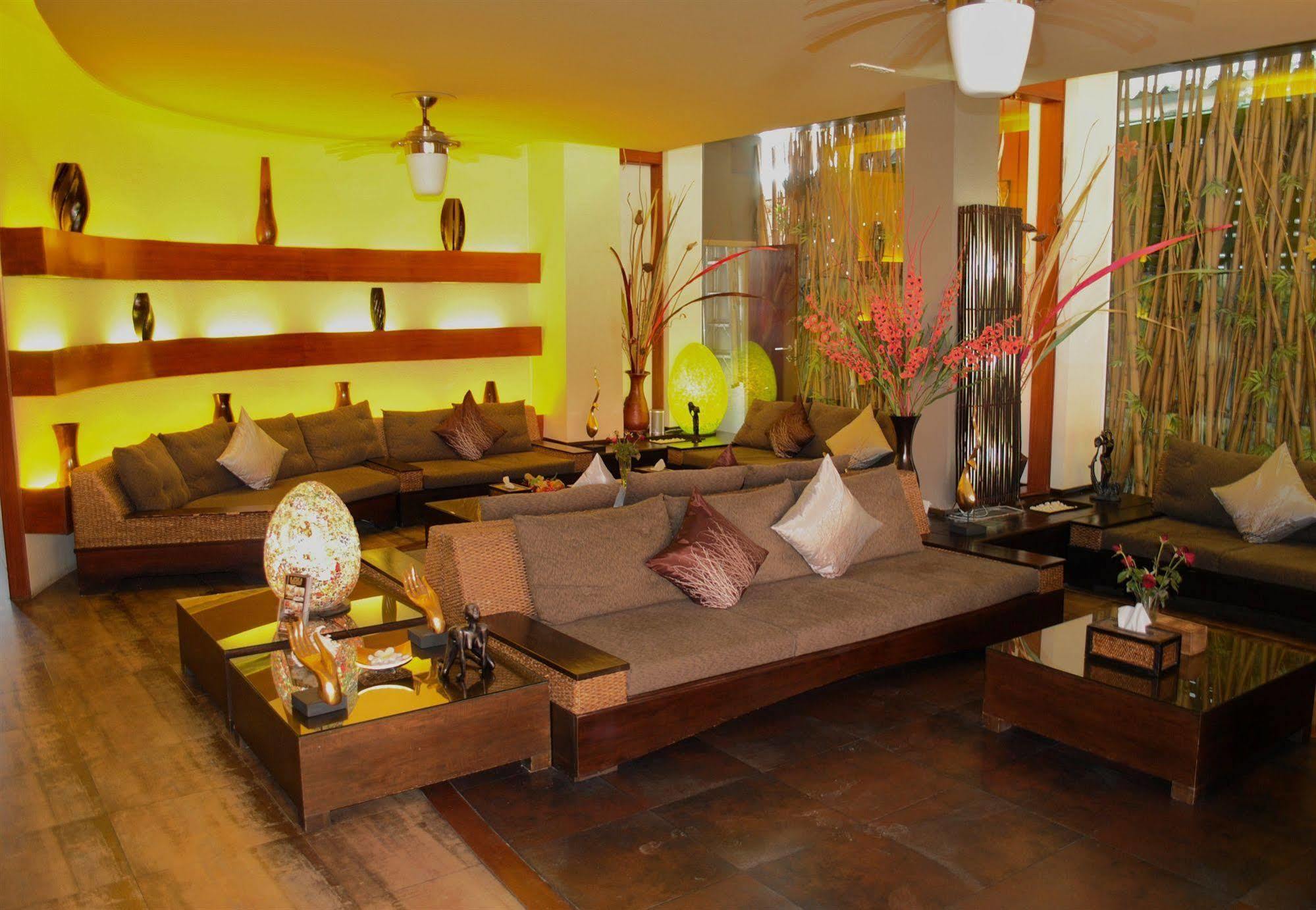 Pasadena Lodge Pattaya Extérieur photo